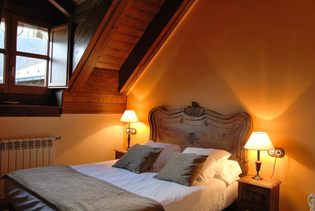 Hotel Selba D'Ansils Benasque Oda fotoğraf